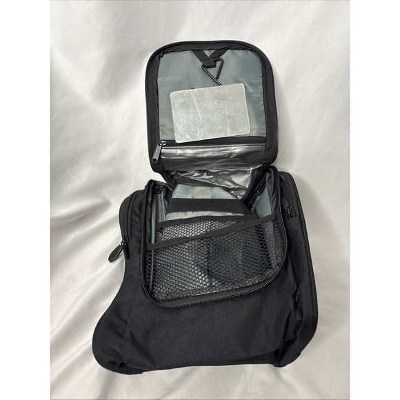 Disney's Doorway to‎ Dreams Toiletry Makeup Bag Black Souvenir Cosmetic - Picture 6 of 9